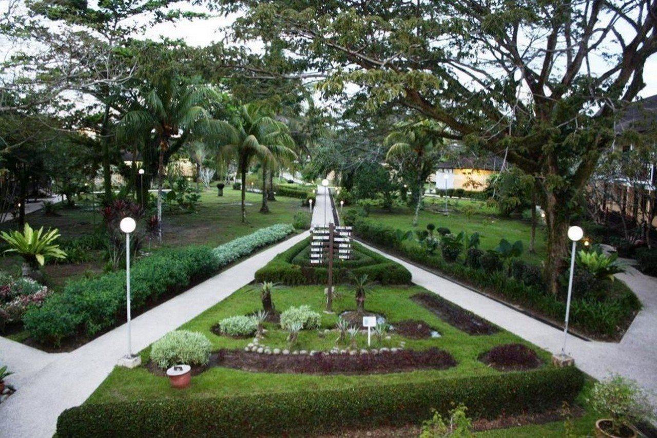 Beringgis Beach Resort&Spa Papar Exterior foto